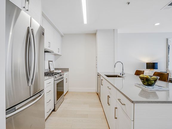 5th image of 1117 Ocean Ave #309