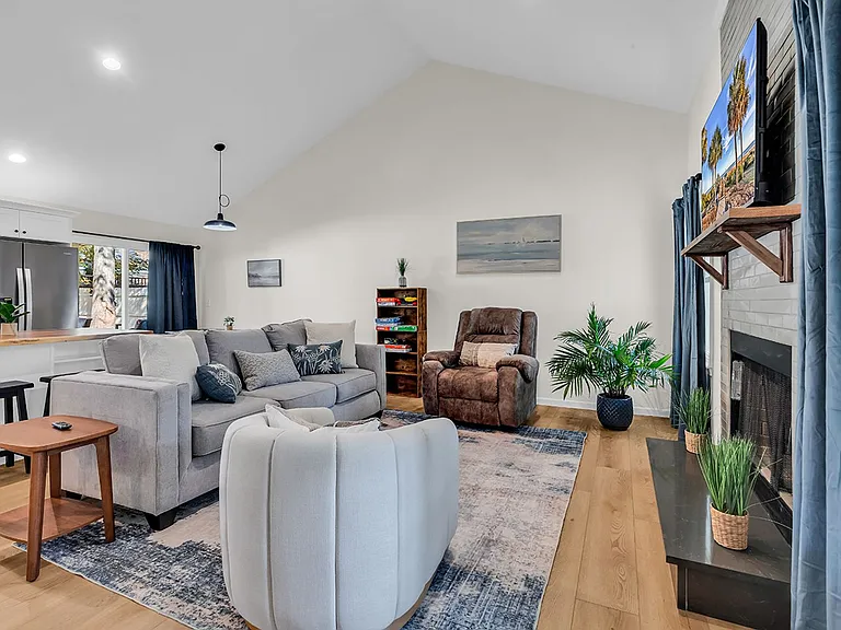 2408 Causey Dr — Photo 10
