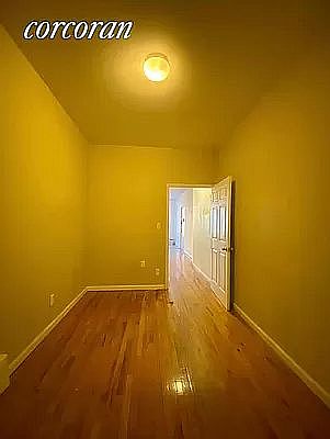 3rd image of 658 Carroll St APT 4A