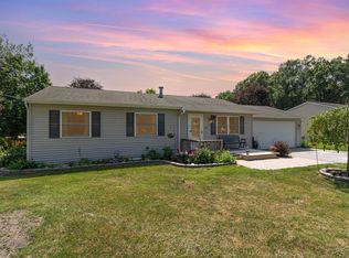 5765 Crandall Rd, Howell, MI 48855