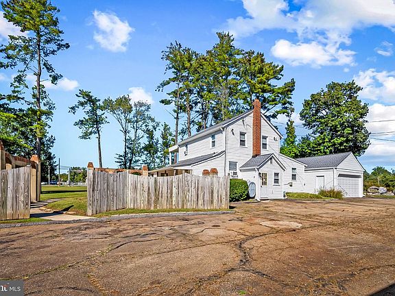 3rd image of 315 Brick Church Rd