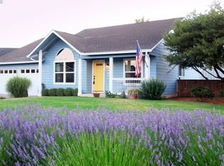 3864 Lancaster Dr, Eugene, OR 97404