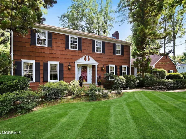 76 Tall Timber Road, Middletown, NJ 07748