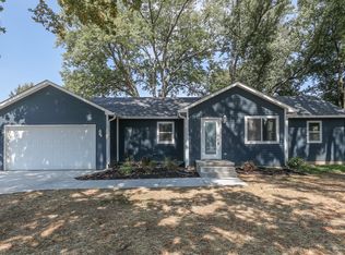 5282 Old Smith Valley Rd, Greenwood, IN 46143