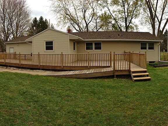 2nd image of 523 Alvena Ave