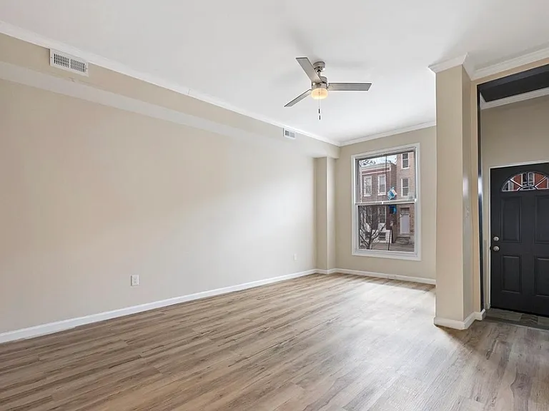 2108 W Baltimore St — Photo 3