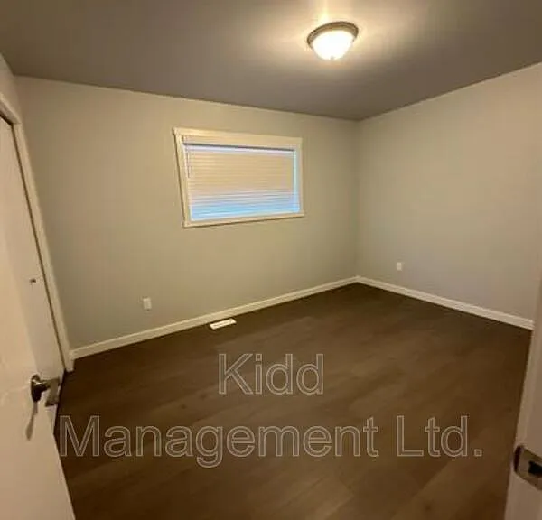 6936 Langer Cres #A — Photo 5