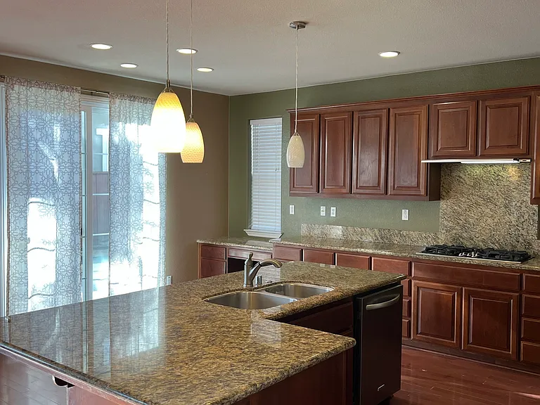 188 W Charlene Ct — Photo 23
