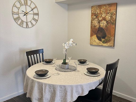 2nd image of 4434 N 7th Ave #216