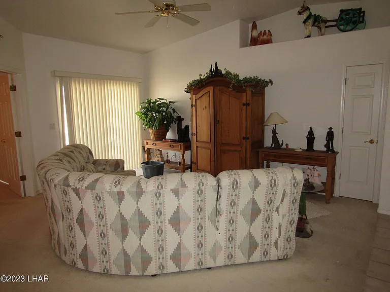 3221 Star Dr — Photo 4