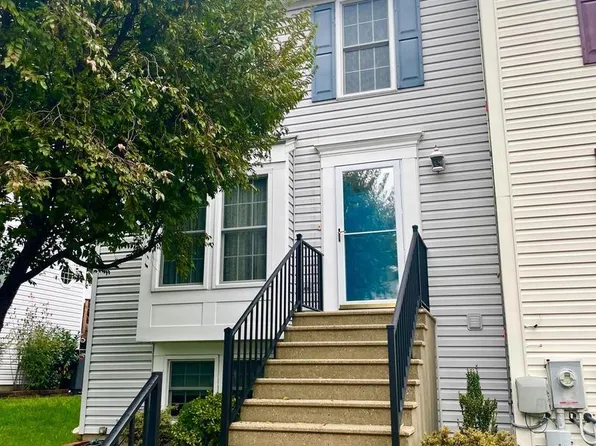 7856 Marioak Dr, Elkridge, MD 21075