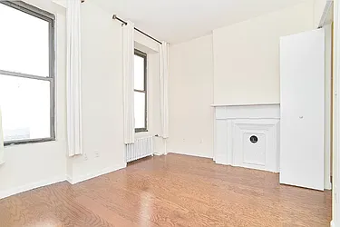 Rented by Living New York