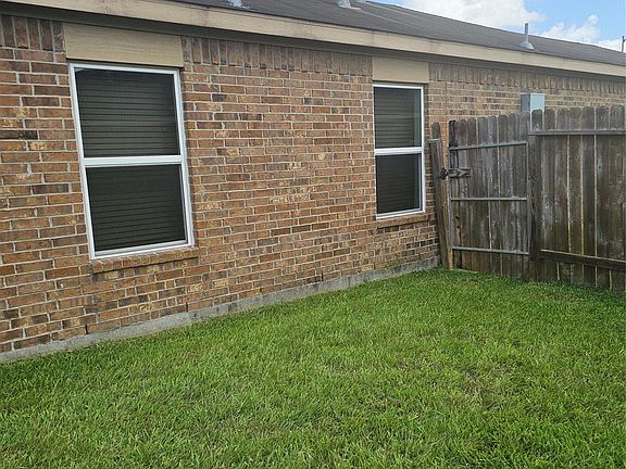 4th image of 5122 Sunny Parke Ln