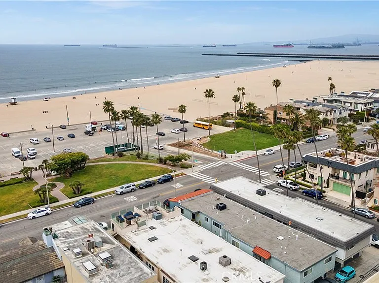 805 Ocean Ave — Photo 29