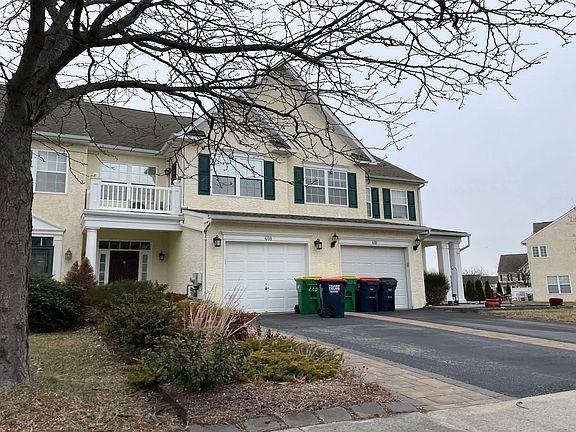 3rd image of 408 Quincy Ave