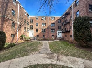 542 Broad Ave #F757540D5, Palisades Park, NJ 07650