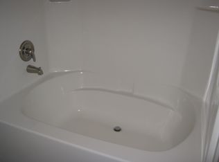1078 Bittersweet Cir, Nappanee, IN 46550