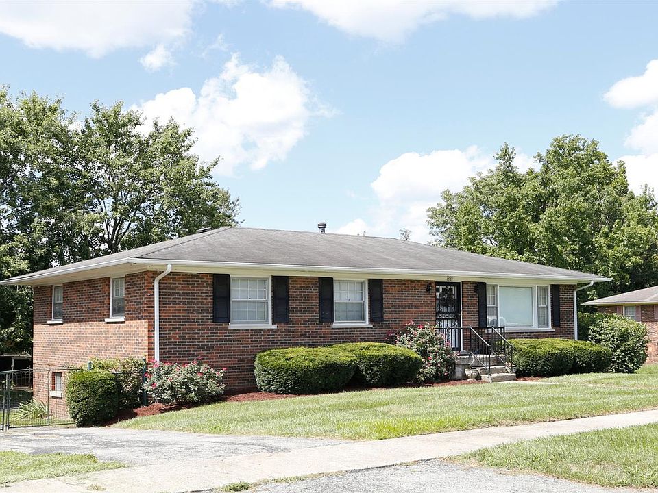 1st image of 1881 Colchester Dr