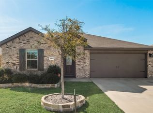 2317 Pontotoc Dr, Forney, TX 75126