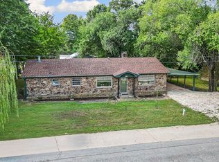 211 Boston St, Prairie Grove, AR 72753