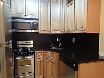 Rented by Brooklyn Heights Real Estate Inc