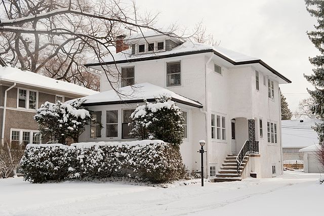 1st image of 712 N Kenilworth Ave
