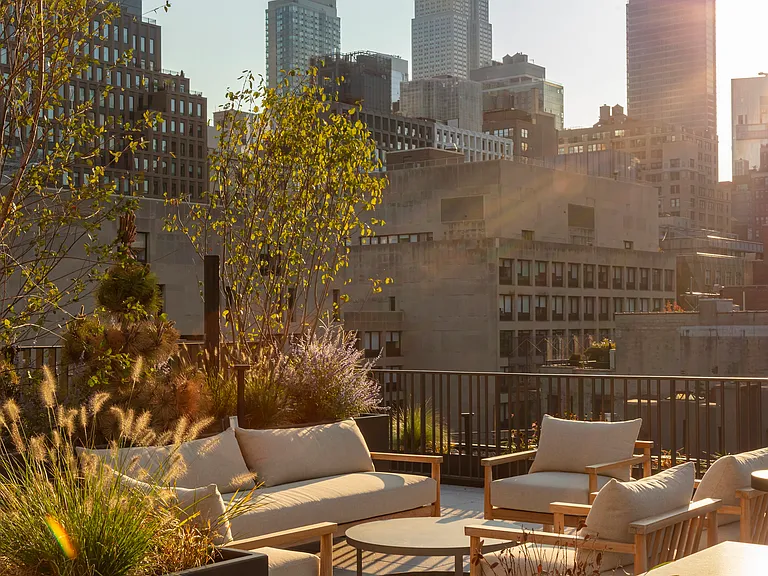 Elevate your lifestyle at Mabel, where stunning skyline views meet stylish outdoor spaces. Relax in beautifully landscaped areas and enjoy the vibrant ambiance of city living. Schedule a tour today to see your new home!