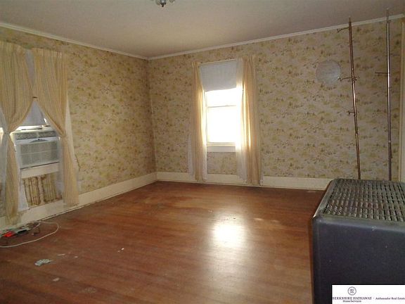 5th image of 248 Avenue A
