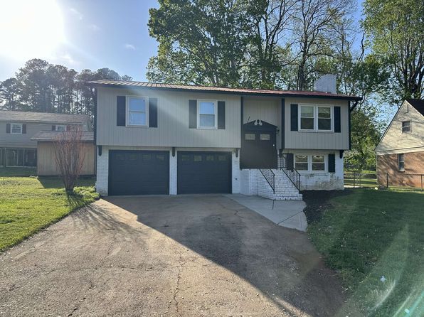 1520 Meadowbrook Dr