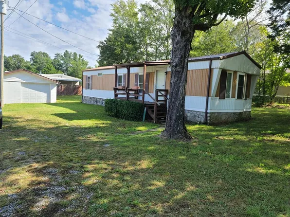 12 Tennessee Vol Ln, Big Sandy, TN 38221