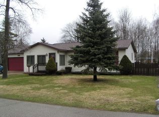 514 Ogemaw St, East Tawas, MI 48730