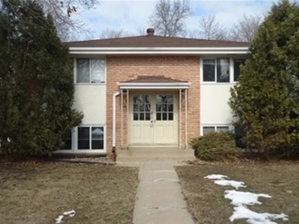 4540 Dakota St SE APT 1, Prior Lake, MN 55372