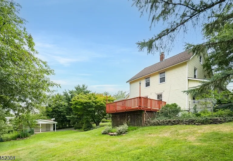 275 E Mount Pleasant Ave — Photo 46