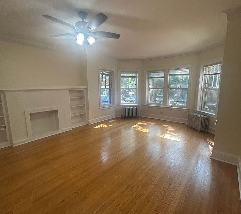 1st image of 4019 N Mozart St #1S