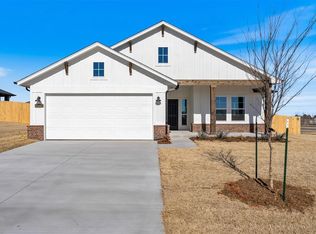 2479 Heather Rd, Blanchard, OK 73010