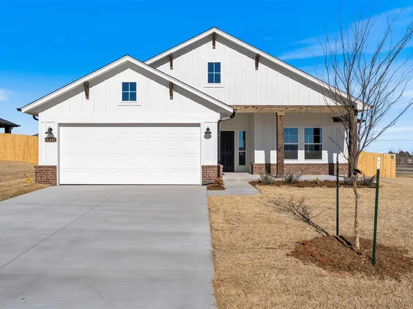 2479 Heather Rd, Blanchard, OK 73010