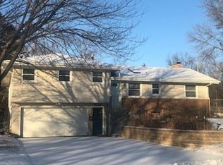 9216 Washburn Ave S, Bloomington, MN 55431