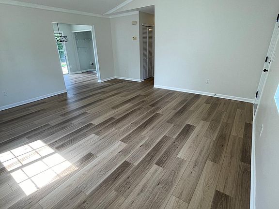 additional Living Room view