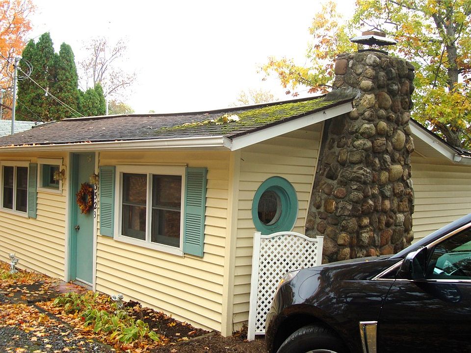1st image of 3523 Brandy Bay Dr