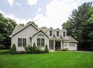 6 Grey Fox Lndg, Woodstock, CT 06281