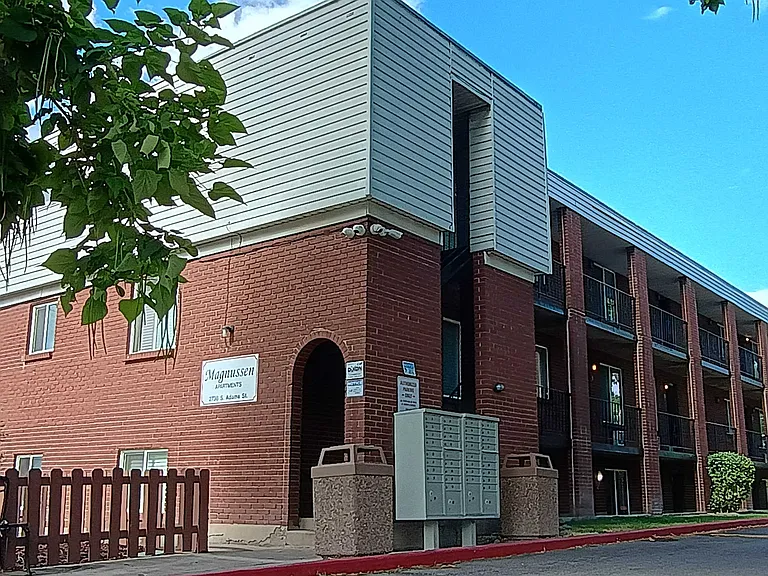 Magnussen Apartments — Photo 1