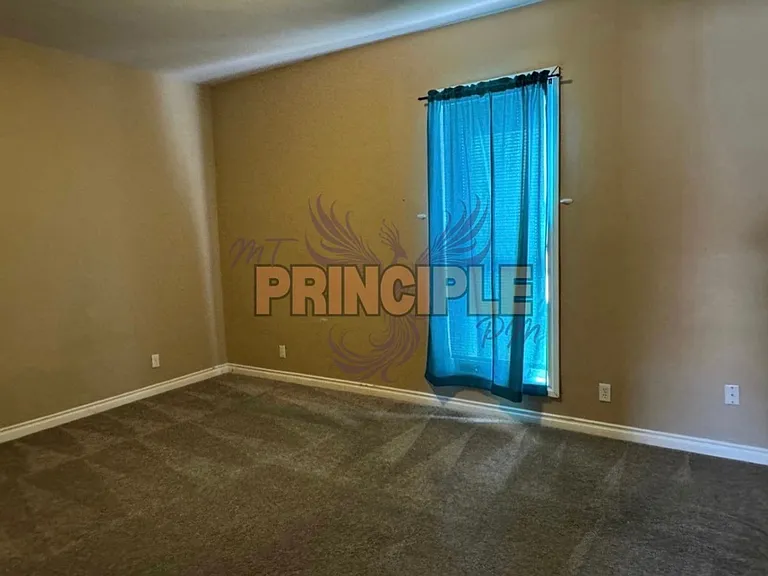 508 W Galena St — Photo 19