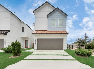 2104 Diagonal Ln, Houston, TX 77051