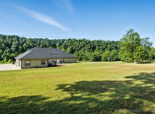 26096 S 600th Rd, Stilwell, OK 74960