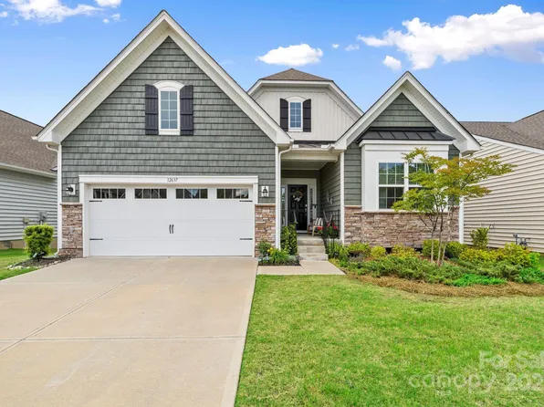 12637 Belmont Mansion Dr, Charlotte, NC 28273