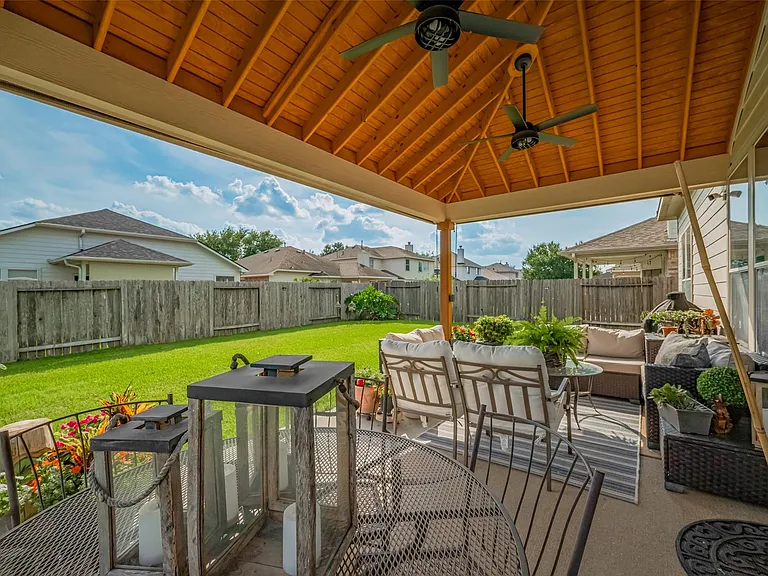 25203 Melody Oaks Ln — Photo 34