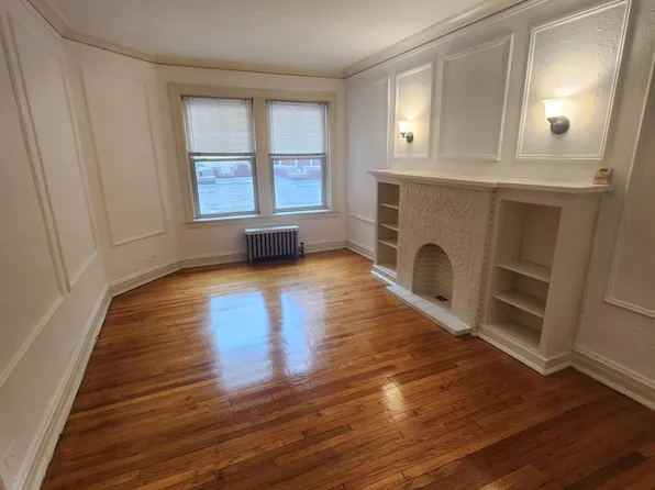 1042 W Rosemont Ave APT 1, Chicago, IL 60660