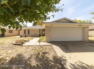 320 Mustang St, Fritch, TX 79036