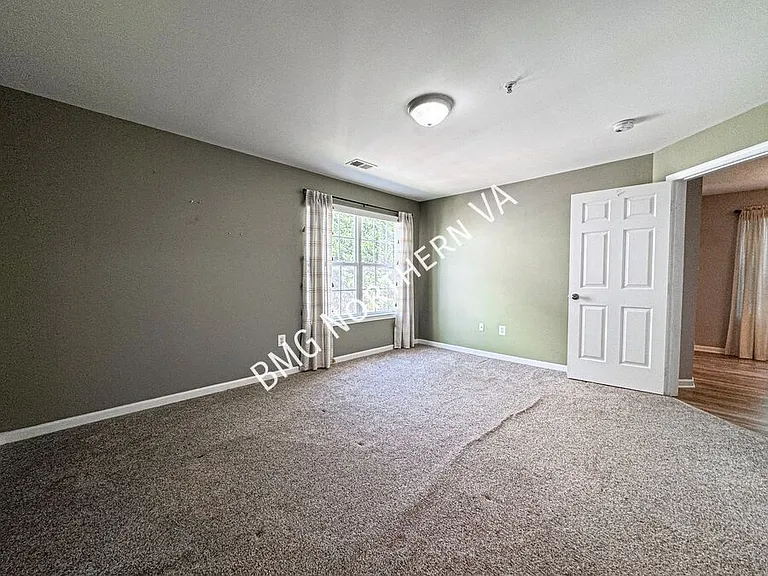 635 Constellation Sq SE #G — Photo 12