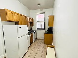 31-75 29th St #A1, Astoria, NY 11106